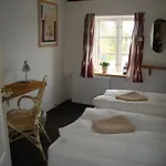 Zajazd Vindeballe 2*